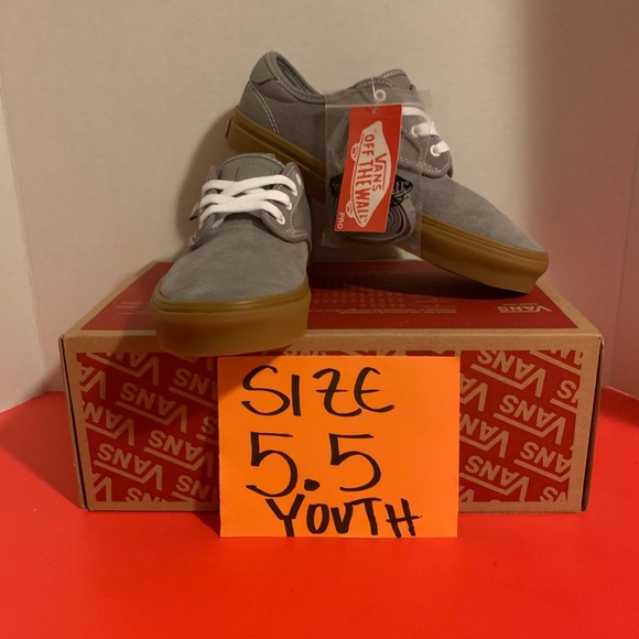 vans size 5.5 youth